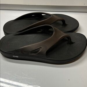 Oofos Men's Original Sport Casual Comfortable Black Sandals Size M10